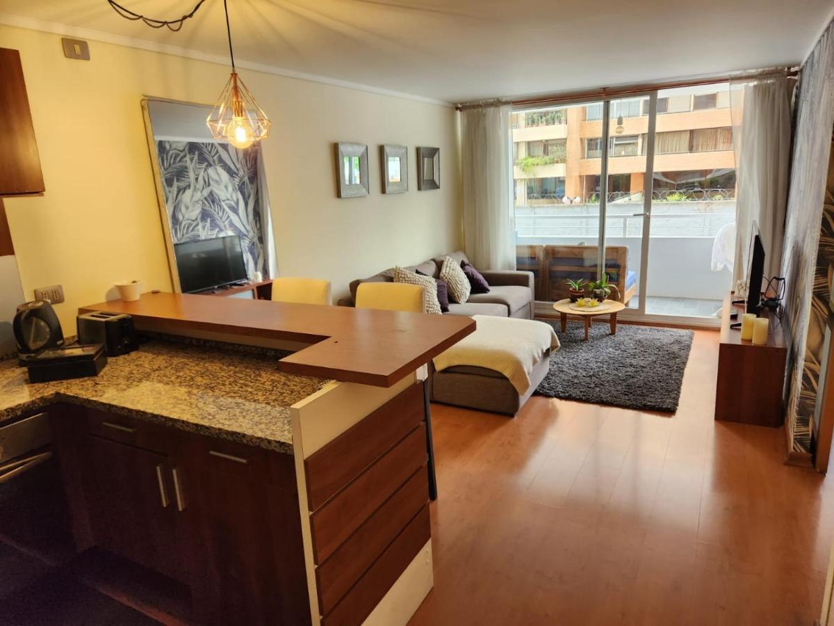 Apartamento Alto Condes - A Pasos Del Mall - Excelente Y Comodo Departamento P/2 Personas Santiago