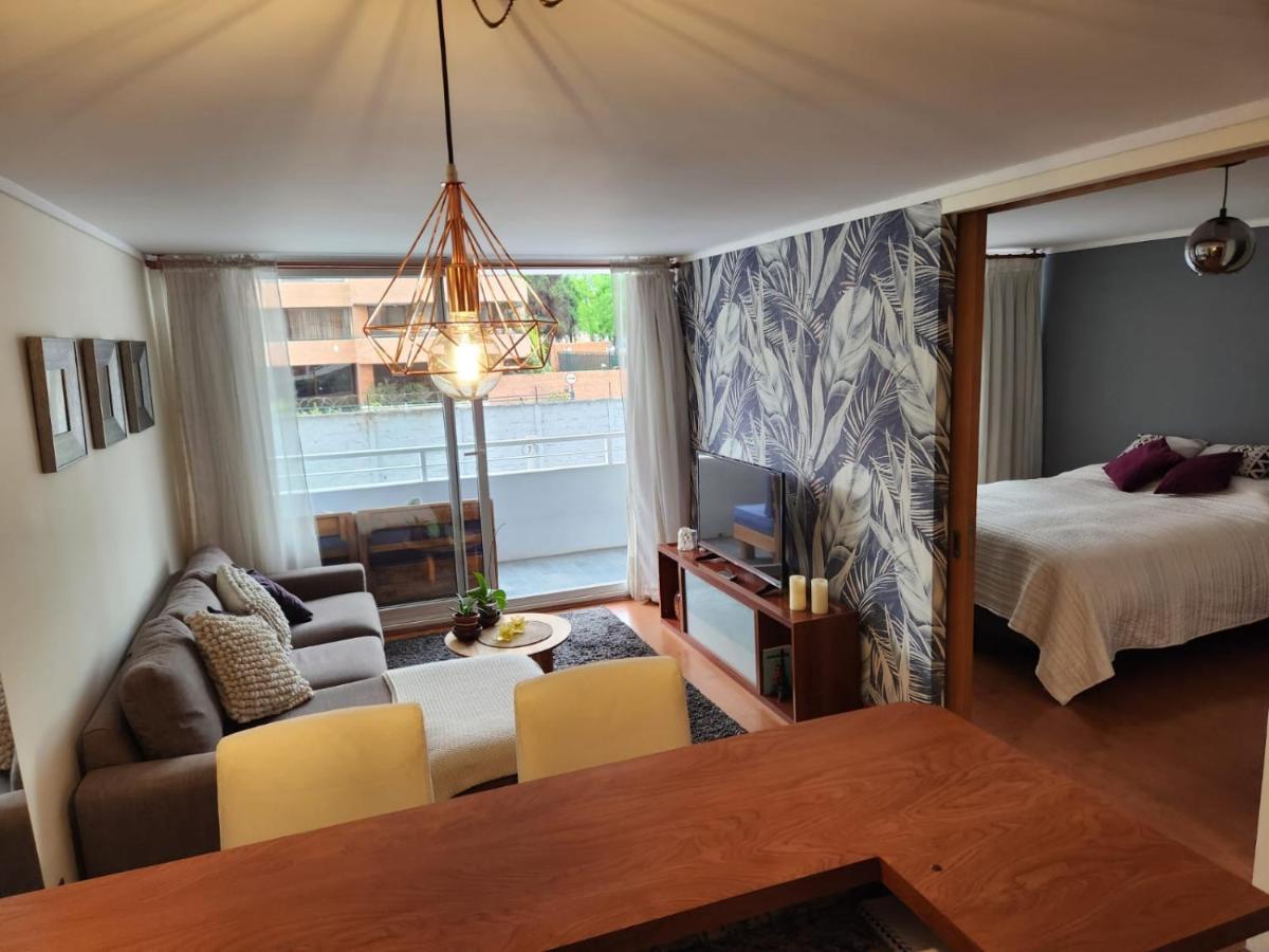 Alto Condes - A Pasos Del Mall - Excelente Y Comodo Departamento P/2 Personas Santiago