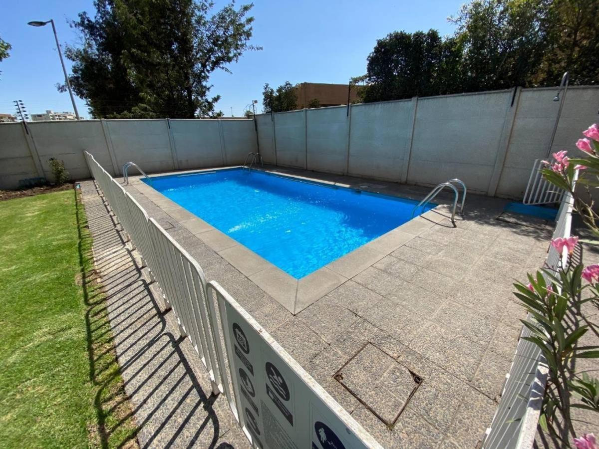 Alto Condes - A Pasos Del Mall - Excelente Y Comodo Departamento P/2 Personas Apartamento Santiago